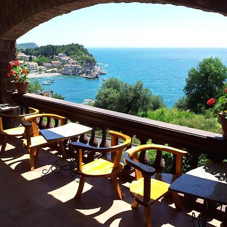 Villa Sara Guesthouse Sveti Stefan Kültér fotó