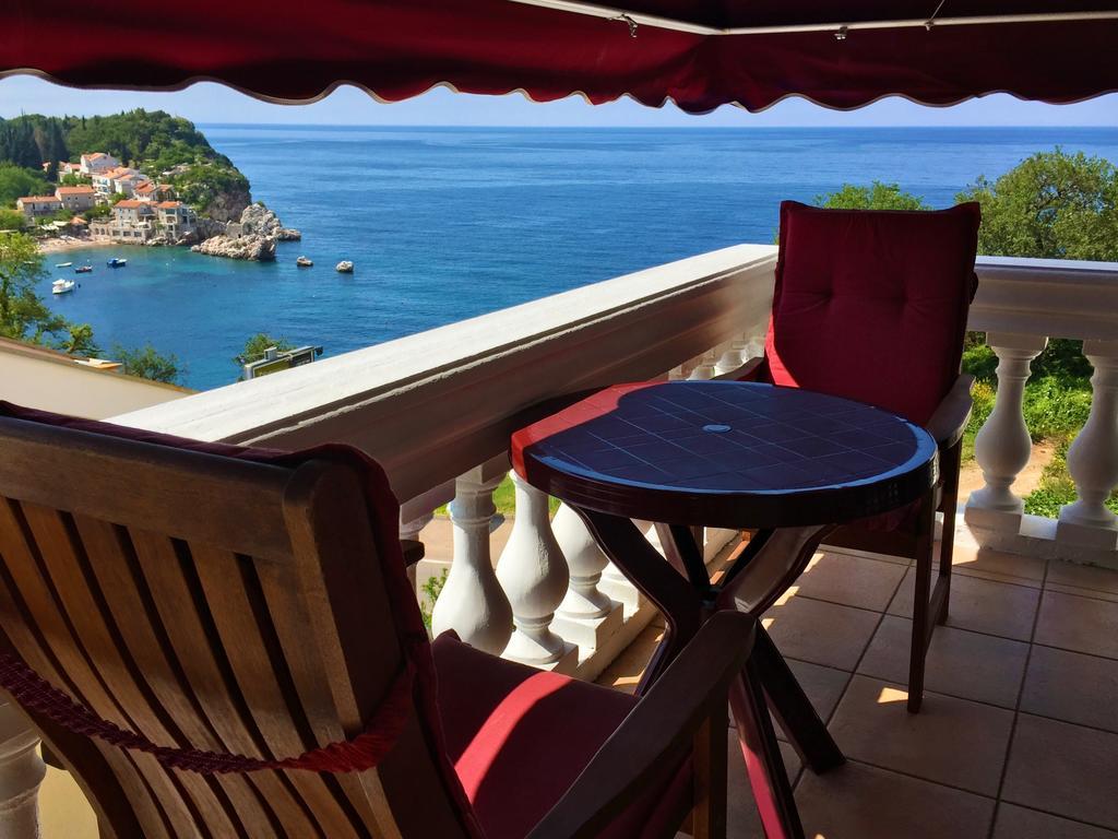 Villa Sara Guesthouse Sveti Stefan Kültér fotó